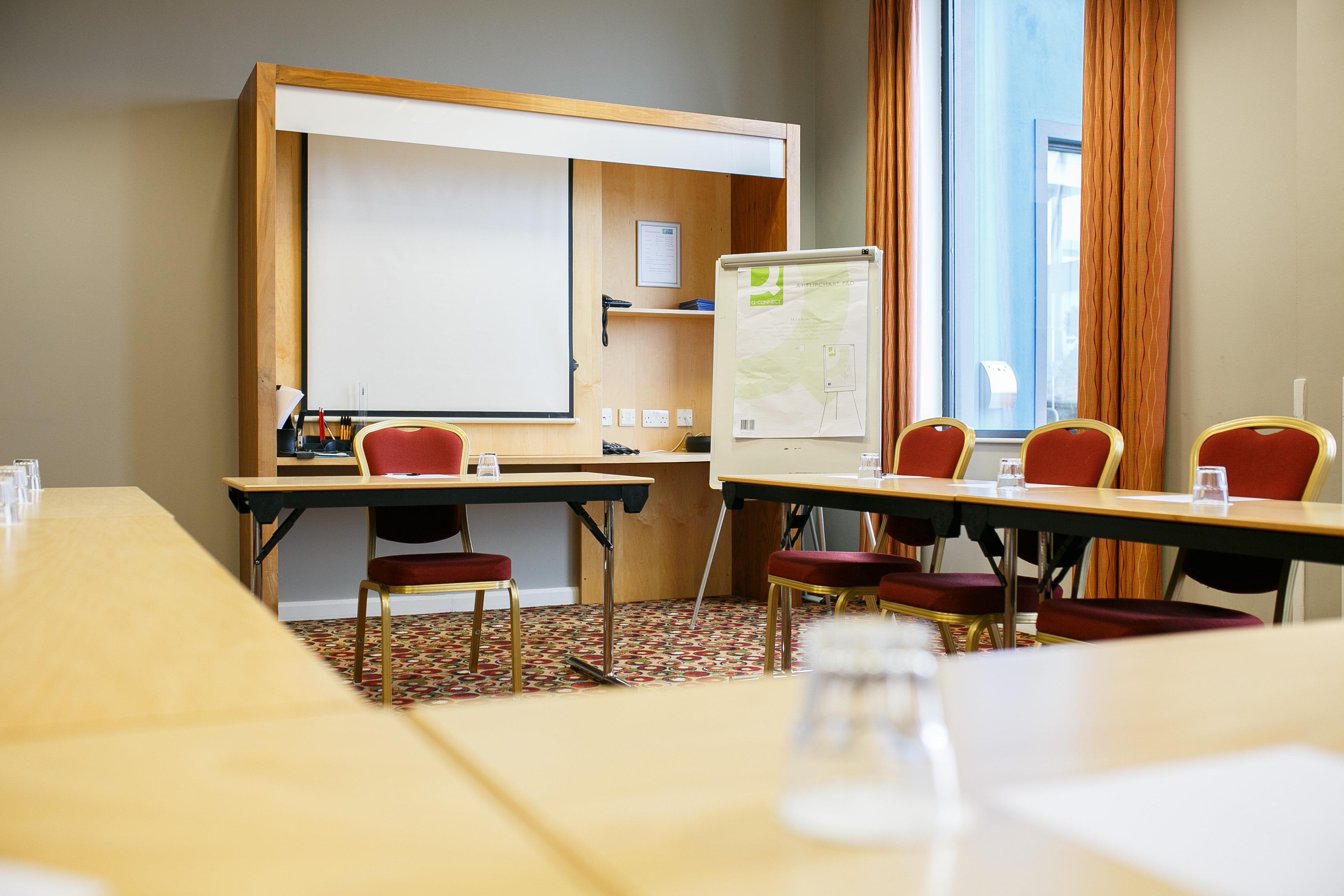 Holiday Inn Express Antrim By Ihg מראה חיצוני תמונה