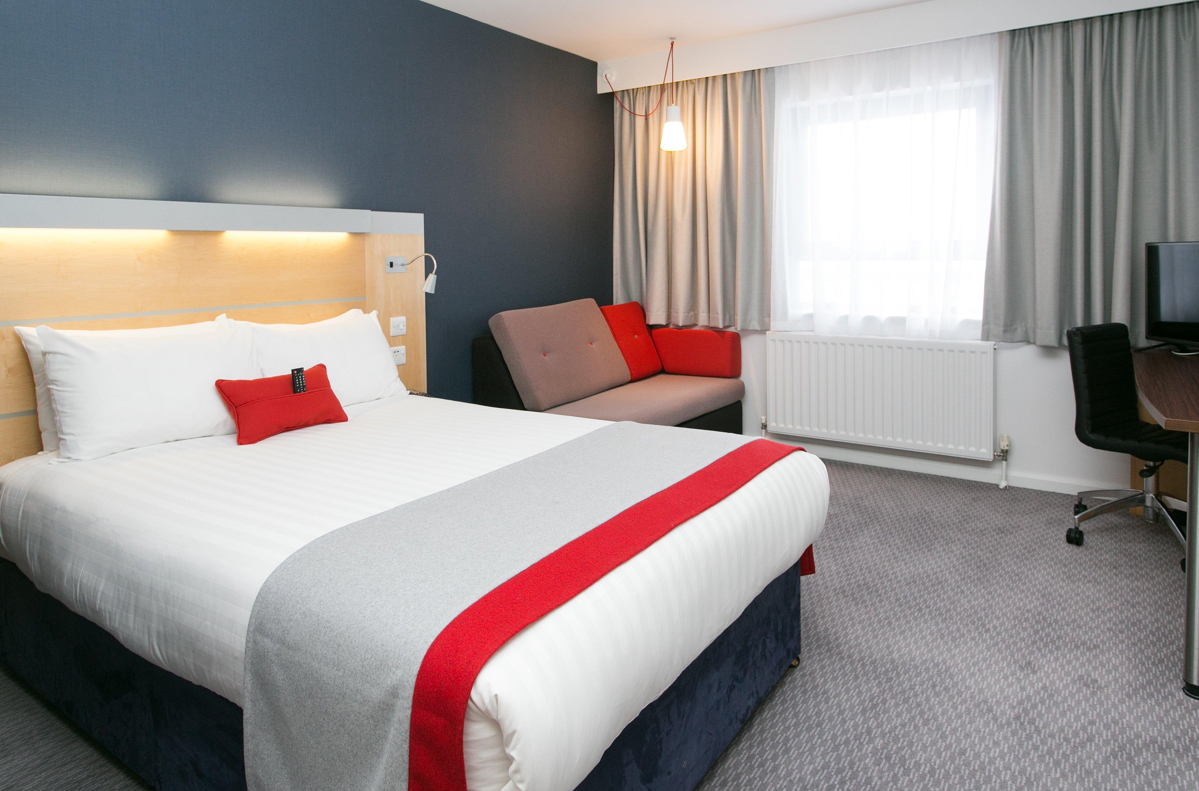 Holiday Inn Express Antrim By Ihg מראה חיצוני תמונה